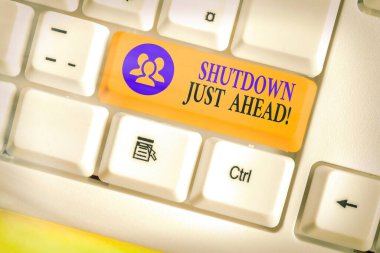 Kapatma'yı hemen gösteren metin işareti. Kavramsal fotoğraf kapanış fabrika iş ya kısa zaman ya da sonsuza kadar.