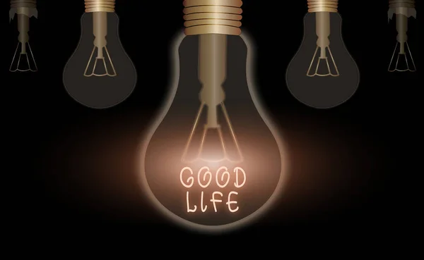 Текст слова Good Life. Бизнес-концепция для жизни в комфорте и роскоши без особых проблем и забот . — стоковое фото