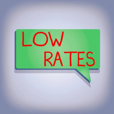 Düşük Oranlar 'ı gösteren not yazıyorum. İş fotoğrafı gösterimi Bir öge veya servisin maliyeti genellikle en küçük fiyatına dikdörtgen biçiminde Solid renk YarıTonlu Boş Konuşma Kabarcığı Gölge ile.