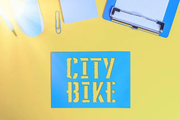 Концептуальный почерк, показывающий городской велосипед. Экспозиция деловой фотографии, предназначенная для регулярных коротких поездок по одинаково плоским городским районам . — стоковое фото