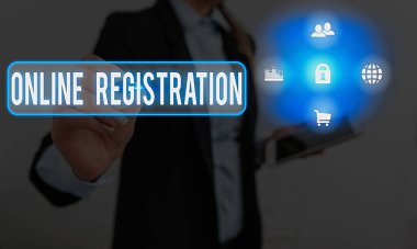 Çevrimiçi Kayıt 'ı gösteren metin işareti. İnternet üzerinden üyelik veya kayıt için kavramsal fotoğraf sistemi.