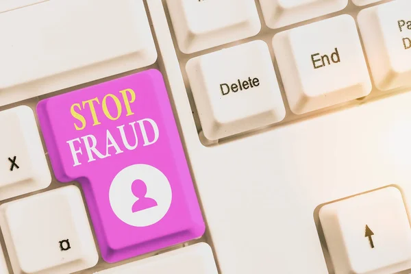 Kézírásos szövegírás Stop Fraud. Koncepció jelentése kampány tanácsok mutatja, hogy vigyázzon a thier pénz tranzakciók. — Stock Fotó