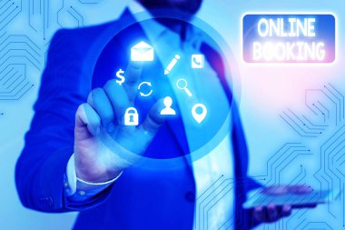 Online Rezervasyon. İş seyahatini İnternet üzerinden analiz etmek için kullanılan iş konsepti.