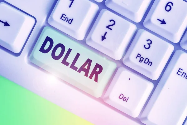 Dolar 'ı gösteren kavramsal el yazısı. İş fotoğrafında bir dolar değerinde bir kağıt para sergileniyor.. — Stok fotoğraf