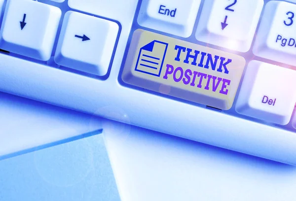 Parola di scrittura del testo pensare positivo. Concetto di business per credere che si sta per avere successo nel vostro obiettivo . — Foto Stock