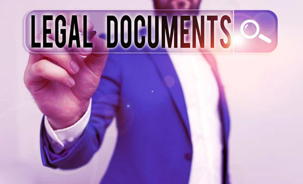 Handschrift tekst schrijven juridische documenten. Begrip: een door een advocaat opgesteld stuk betreffende een rechtszaak. — Stockfoto