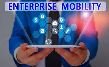 Atılgan 'a kelime yazma hareketi. Çalışanlar için iş konsepti mobil aygıtlar kullanarak uzaktan iş yapar.