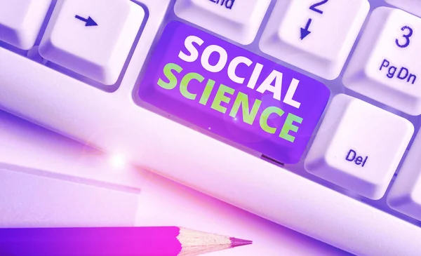 Woordschrijvende tekst Social Science. Bedrijfsconcept voor wetenschappelijke studie van de huanalysemaatschappij en sociale relaties. — Stockfoto