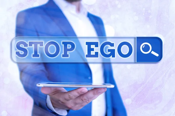 Signo de texto que muestra Stop Ego. Foto conceptual Controla tu obsesión por una decisión o un evento o cualquier cosa . — Foto de Stock