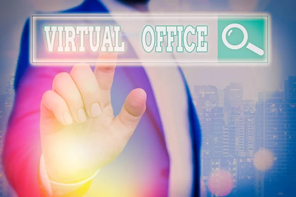 Escritura a mano escritura de texto Oficina Virtual. Concepto que significa dominio operativo de cualquier negocio u organización virtualmente . — Foto de Stock