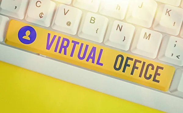Escritura manual conceptual que muestra la Oficina Virtual. Foto comercial que muestra el dominio operativo de cualquier negocio u organización virtualmente . — Foto de Stock