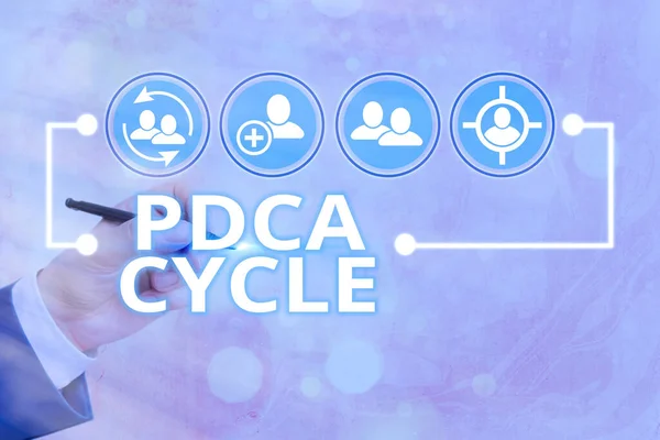 Woord schrijven tekst Pdca Cycle. Bedrijfsconcept voor het sturen en verder verbeteren van processen en producten. — Stockfoto