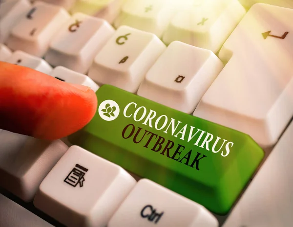 Handskrift text skriva Coronavirus utbrott. Begreppet infektionssjukdom orsakad av nyupptäckt COVID19. — Stockfoto