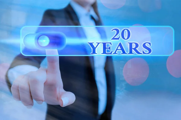 Scrittura concettuale a mano che mostra 20 Anni. Business photo showcase Ricordare o onorare giorno speciale per essere 20 anni di esistenza . — Foto Stock