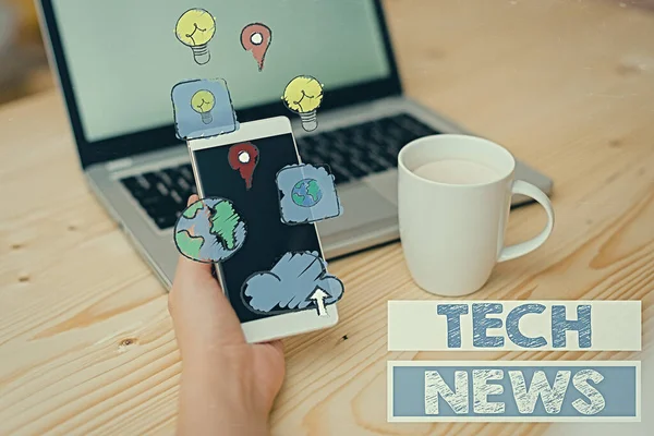 Signo de texto que muestra Tech News. Foto conceptual recién recibida o información notable sobre la tecnología . — Foto de Stock