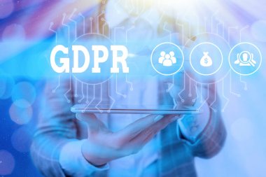 Gdpr gösteren metin işareti. Vatandaşların verilerini ve mahremiyetini koruyan kavramsal fotoğraf düzenlemesi.
