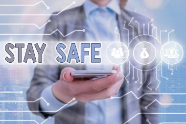 Güvenli Kalın 'ı gösteren kavramsal el yazısı. İş fotoğrafı sergisi tehlike, zarar ya da makaleleri saklama tehdidinden korunuyor.