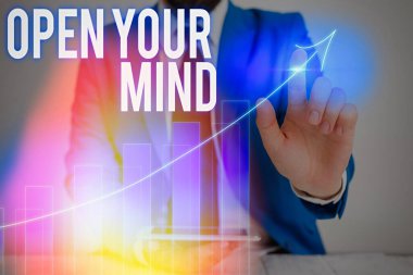 Sözcük metni Zihnini Aç. Farklı fikirleri ya da düşünme şekillerini anlamak için iş konsepti.