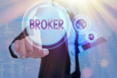 Broker 'ı gösteren bir not yazıyorum. İş fotoğraflarının sergilenmesi, NASA tarafından desteklenen bu görüntünün ticari pazarlıklarda güvenilir bir aracı veya aracı görevi görmektedir..