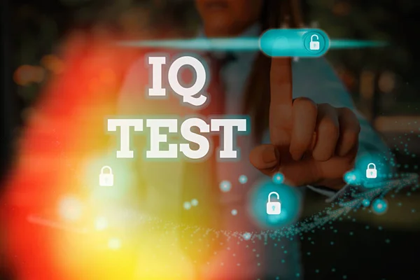Test Iq rukopisu. Koncept znamená pokus změřit tvé poznávací schopnosti Posoudit inteligenci. — Stock fotografie