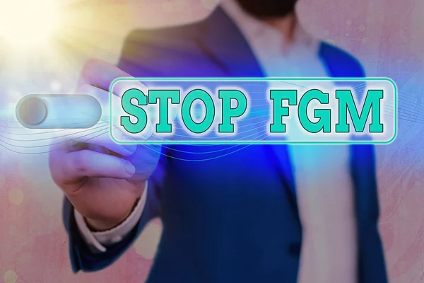 Texto de escritura de palabras Stop Fgm. Concepto de negocio para Poner fin al corte genital y la circuncisión . — Foto de Stock