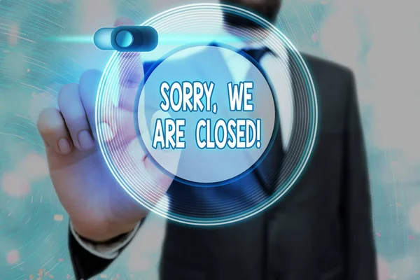 Концептуальный почерк, показывающий Sorry, We Are Closed. Текст бизнес-фото с извинениями за закрытие бизнеса на определенное время . — стоковое фото