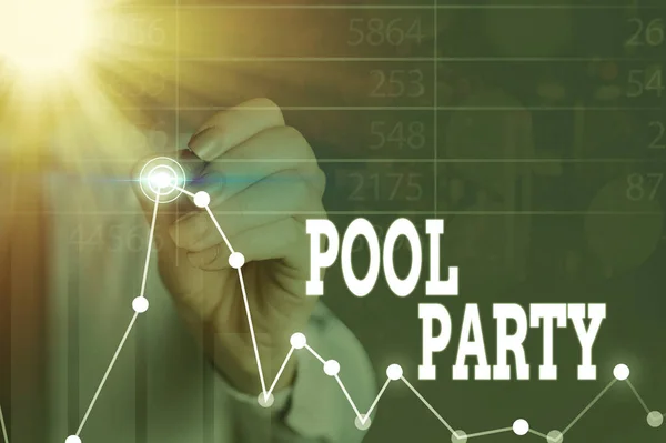 Texto para escrita de palavras Pool Party. Conceito de negócio para celebração que inclui atividades em uma piscina . — Fotografia de Stock