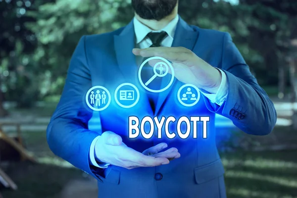 Texte manuscrit Boycott. Concept signifiant cesser d'acheter ou d'utiliser les biens ou les services d'une certaine entreprise . — Photo