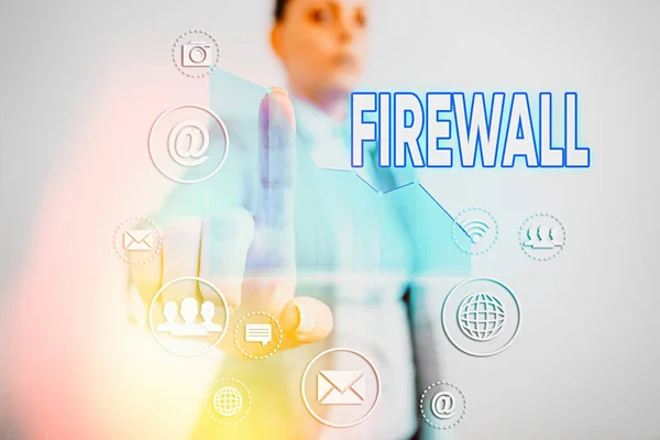 Aplikace Word psaní text Firewall. Obchodní koncept pro chránit síť nebo systém před neoprávněným přístupem pomocí brány firewall. — Stock fotografie
