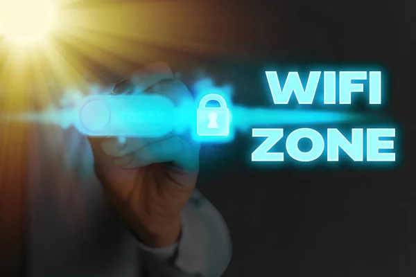 Manuscrito texto escrevendo Wifi Zone. Conceito significado fornecer internet de alta velocidade sem fio e conexões de rede . — Fotografia de Stock