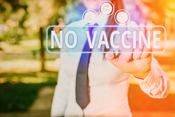 Konceptuell handskrift som visar No Vaccine. Företagsfoto visa upp inte tillhandahålls immunitet mot en eller flera sjukdomar. — Stockfoto