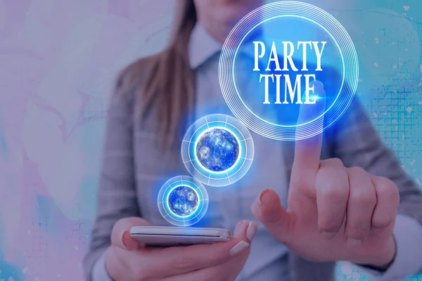 Escritura a mano redacción de texto Party Time. Concepto que significa el momento adecuado para celebrar y divertirse en eventos sociales Elementos de esta imagen proporcionados por la NASA . —  Fotos de Stock