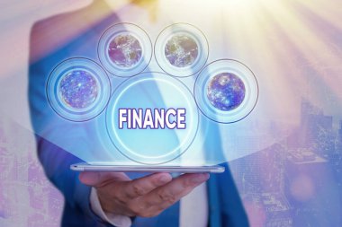 Maliye 'yi gösteren mesaj işareti. Büyük devlet şirketlerinin kavramsal fotoğraf yönetimi para miktarı Bu görüntünün unsurlarını sağlamak NASA tarafından desteklenmektedir.