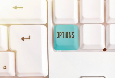 Seçenekleri gösteren kavramsal el yazısı. İş fotoğrafı bir şey seçme ya da seçme fırsatı ya da yeteneği metni.