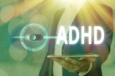 El yazısı metin Adhd. Çocukların zihinsel sağlık bozuklukları hiperaktif sorunlar dikkat çekmek anlamına gelir.