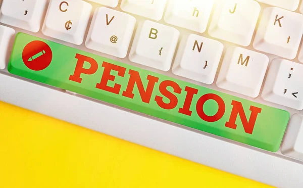 Parola scrittura testo Pensione. Concetto di business per gli anziani Reddito guadagnare dopo il pensionamento Risparmia per gli anziani . — Foto Stock