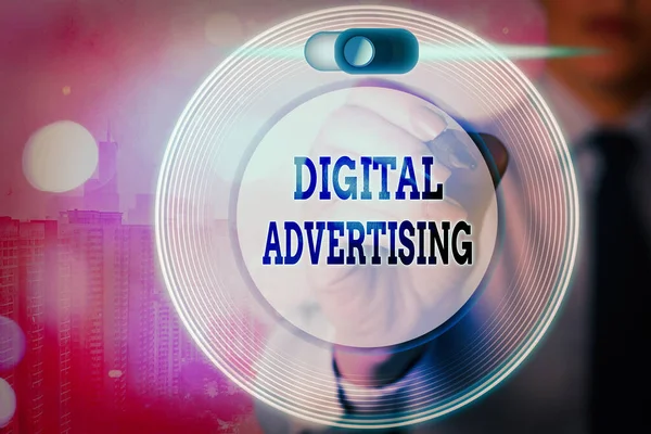 Εννοιολογική γραφή στο χέρι που δείχνει Ψηφιακή Διαφήμιση. Business photo showcasing Online Marketing Αποστολή προωθητικών μηνυμάτων. — Φωτογραφία Αρχείου