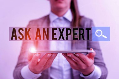 Bir Uzmana Sor 'un el yazısı. Konsept, okuma kılavuzunu anlayan ve iş kadını ve cep telefonu ile iş kavramını kabul eden onaylama anlamına gelir..