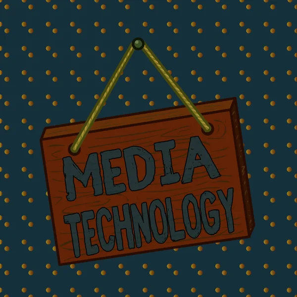 Концептуальный почерк, показывающий Media Technology. Деловые фото процесс демонстрации Huanalysis происхождения, который используется для передачи медиа квадратный прямоугольник нереальный мультфильм дерево на цветной стене . — стоковое фото