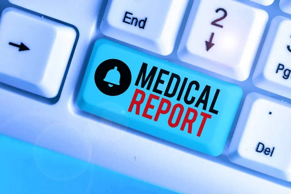 Señal de texto que muestra el informe médico. Fotografía conceptual de los resultados de un examen médico de un paciente . — Foto de Stock