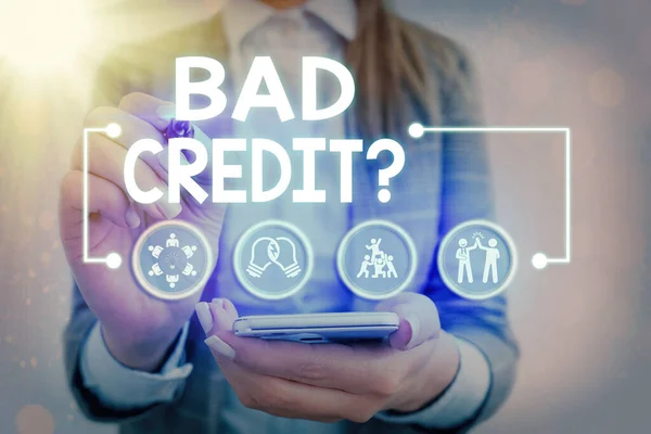 Текст статьи Bad Credit Question. Бизнес-концепция истории, когда она показывает, что заемщик имеет высокий риск . — стоковое фото