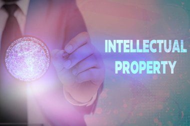 Fikir Özelliklerini gösteren bir not yazıyorum. Bu görüntünün NASA tarafından desteklenen Patentli çalışmalarından veya Fikir Elementlerinden Koru.