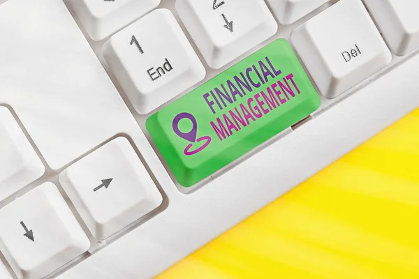 Tekst schrijven Financieel beheer. Bedrijfsconcept voor een efficiënte en effectieve manier om geld en fondsen te beheren. — Stockfoto