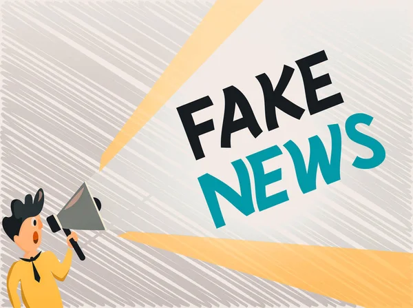 Woord dat tekst schrijft Fake News. Bedrijfsconcept voor valse informatie te publiceren onder het mom van authentiek nieuws Man Standing Talking Holding Megaphone met Extended Volume Pitch Power. — Stockfoto