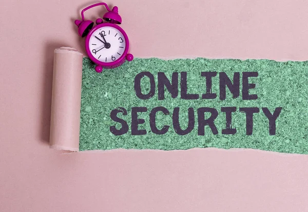 Словесний текст Online Security. Бізнес-концепція правил захисту від нападів через Інтернет. — стокове фото