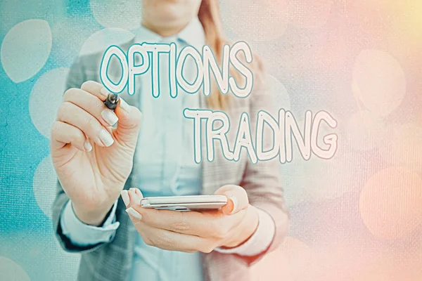 Signe texte montrant Options Trading. Photo conceptuelle Différentes options pour diffuser des biens ou des services dans le monde entier . — Photo