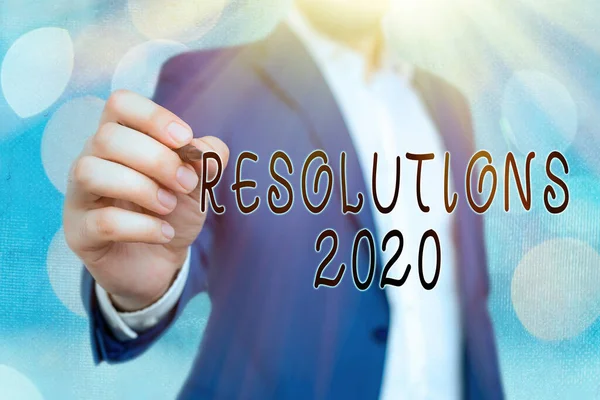Handstilstext Resolutioner 2020. Begreppet innebörd lista över saker vill vara helt gjort under nästa år. — Stockfoto