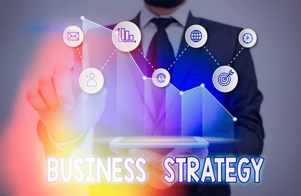Tekst pisma odręcznego Strategia biznesowa. Koncepcja oznacza plan gry zarządzania, aby osiągnąć pożądany cel lub cel. — Zdjęcie stockowe