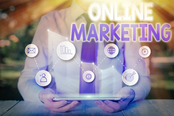 Konceptuell handstil som visar Online Marketing. Business foto textformulär reklam som använder Internet leverera kundens behov. — Stockfoto
