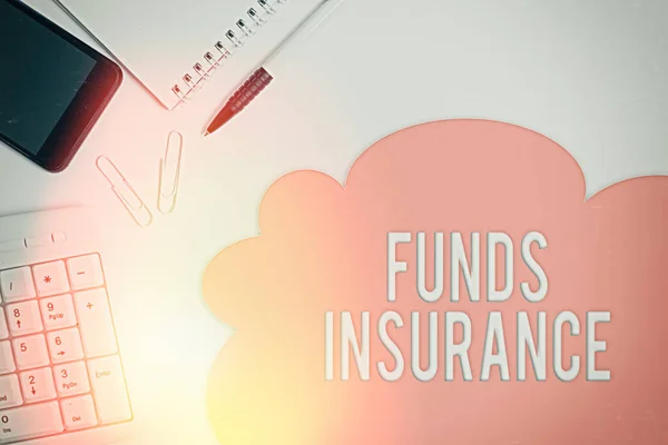 웹 사이트 주소는 Funds Insurance 이 다. 가상 사진 집단 투자 형태는 광고와 문자 메시지를 위한 백지가 없는 비즈니스 개념을 보장하는 정책을 제공 했다.. — 스톡 사진